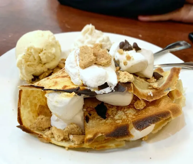 Crepevine